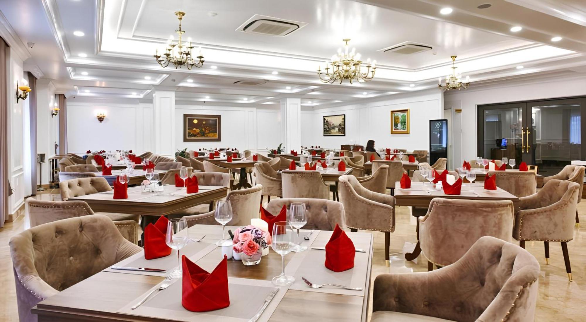 Le Haute Hotel Хайфон Экстерьер фото