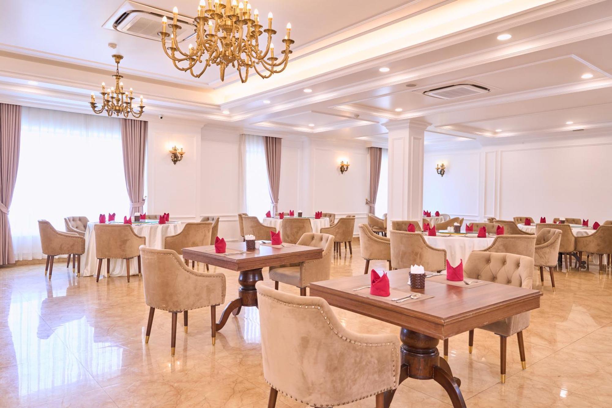 Le Haute Hotel Хайфон Экстерьер фото