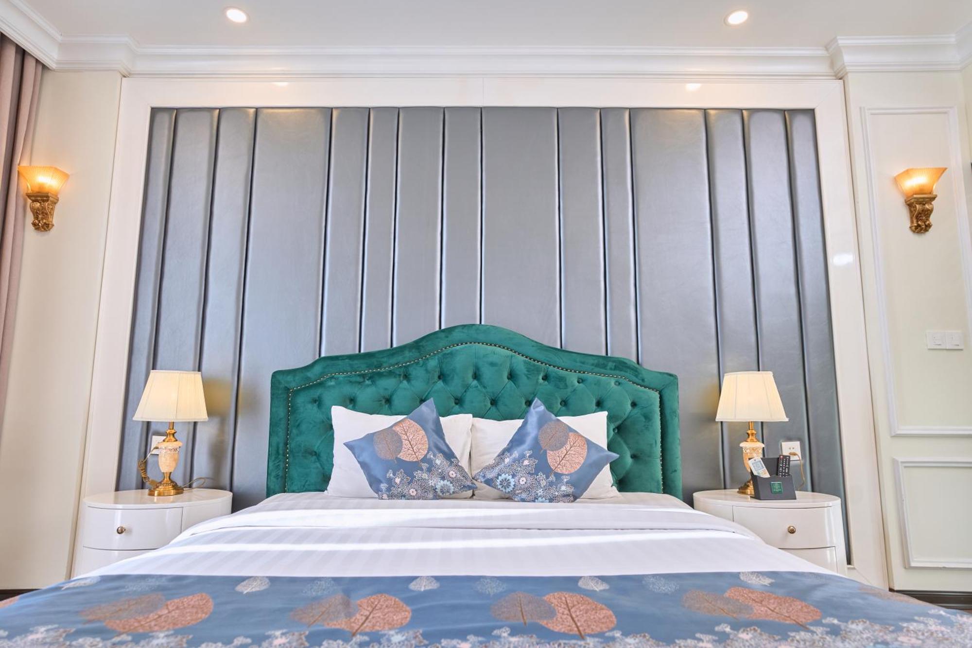 Le Haute Hotel Хайфон Экстерьер фото